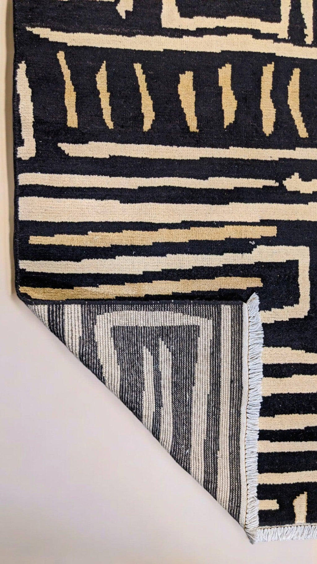 Zulu Hand Knotted Rug - 278 x 244 cm