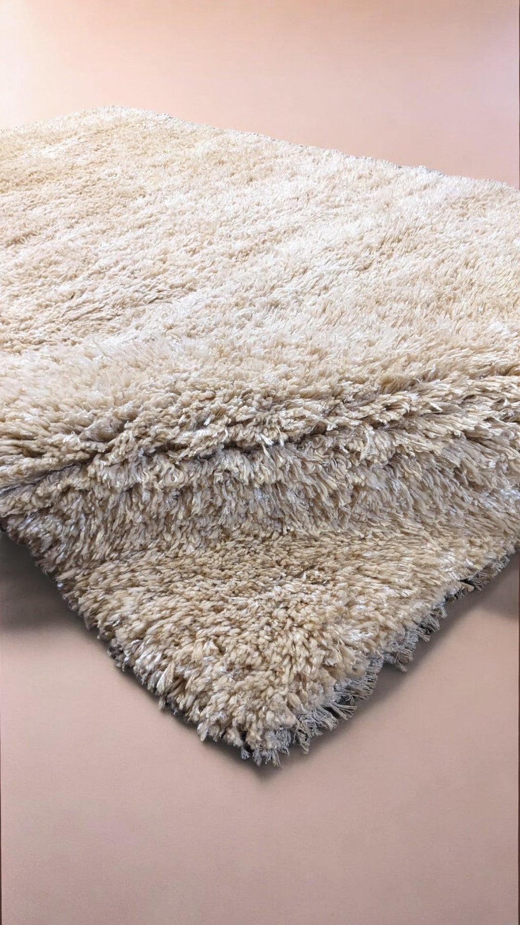 Lumen Shaggy Hand Knotted Rug - 266 x 193 cm