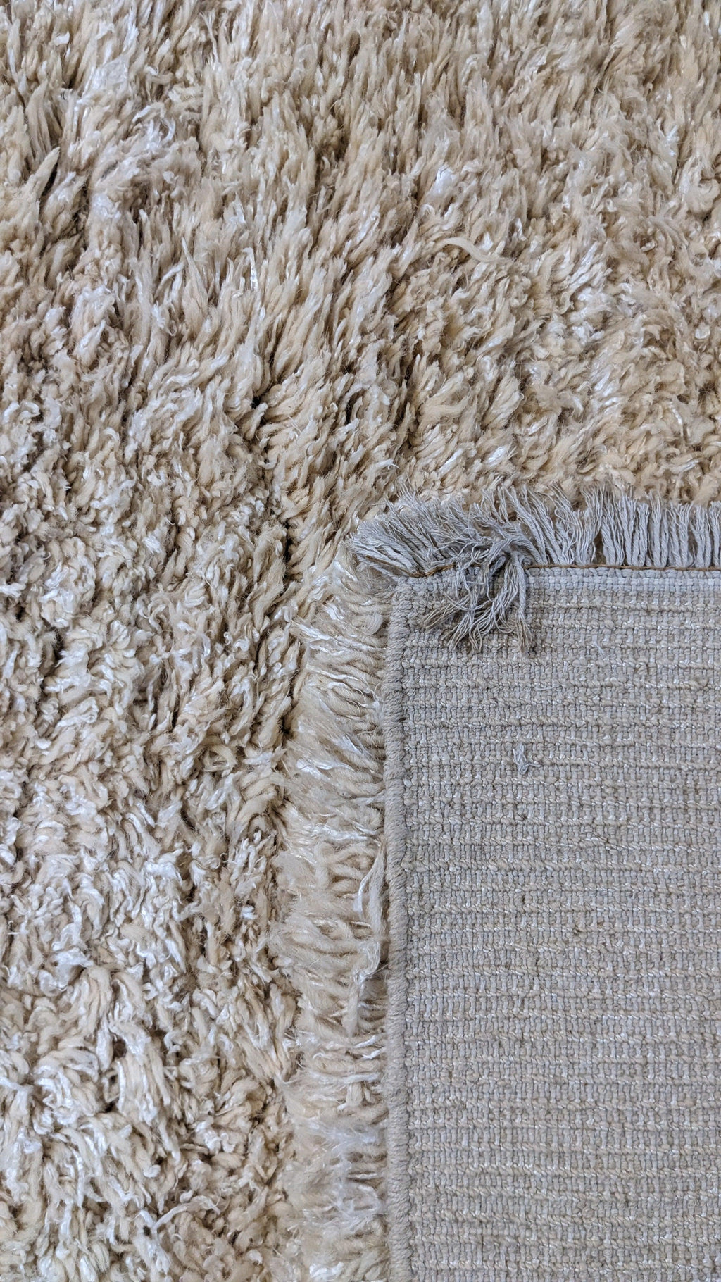 Lumen Shaggy Hand Knotted Rug - 266 x 193 cm
