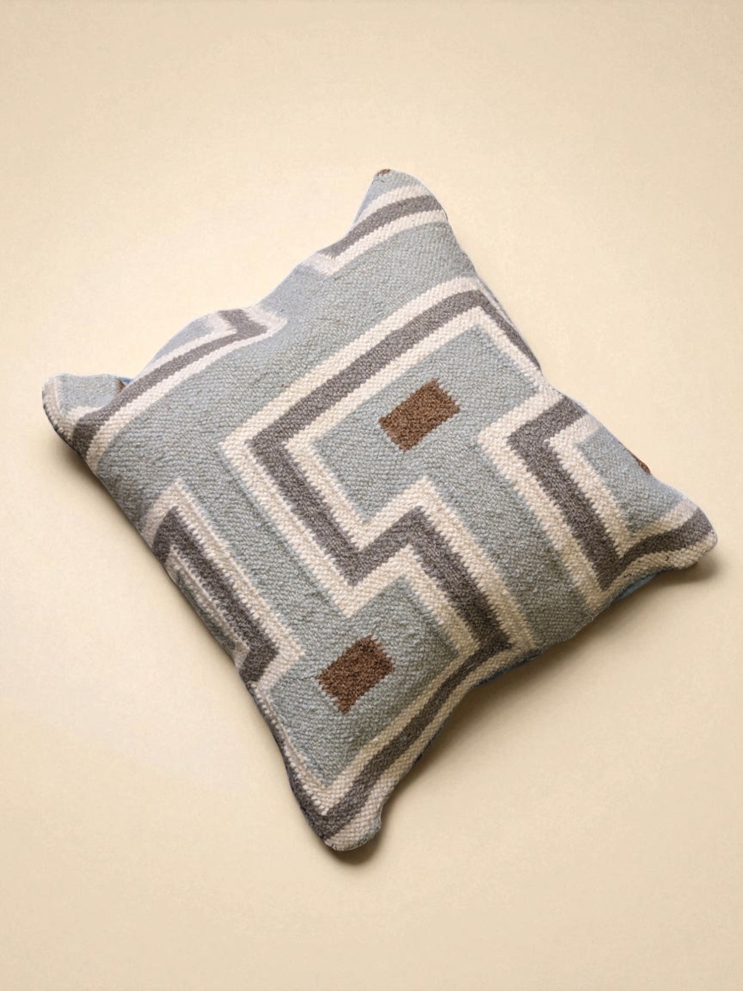 Turkish Kilim Vintage Cushion Cover - 40 x 40 cm