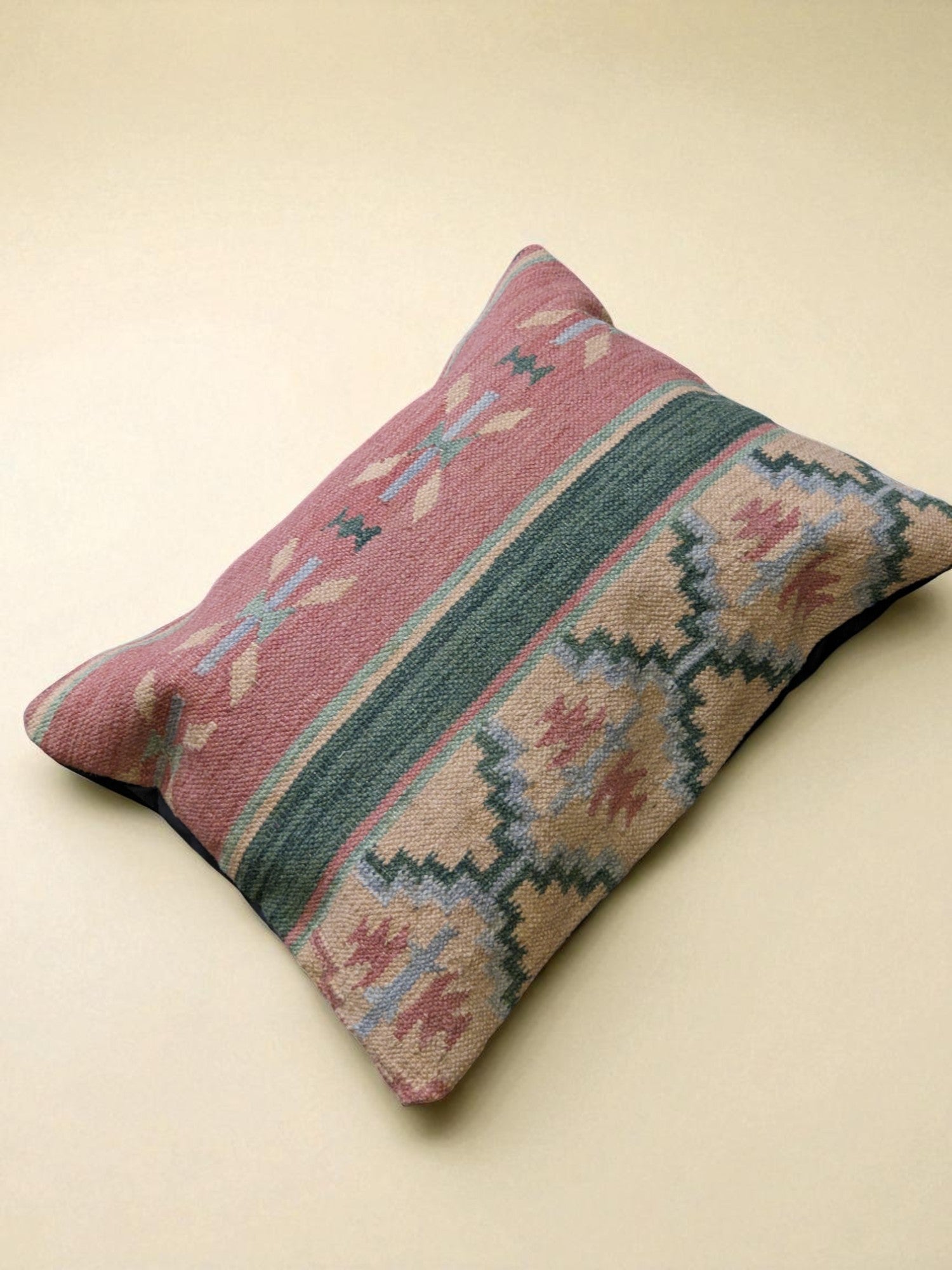 Turkish Kilim Vintage Cushion Cover - 58 x 40 cm