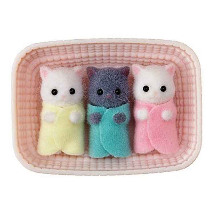 Sylvanian Families Persian Cat Triplets – Collectible Miniature Dolls