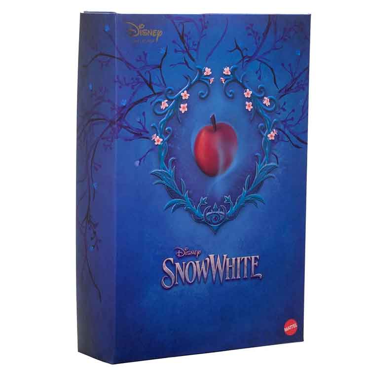 Disney Snow White Collector Fashion Doll – 11-Inch Movie Edition
