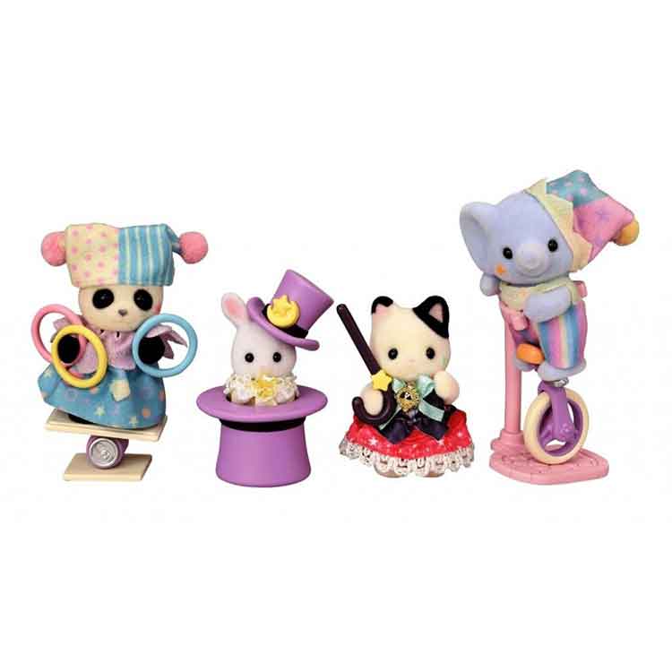 Sylvanian Families Dream Showtime Babies – 4 Figure Toy Playset