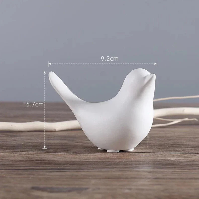 Nordic Ceramic Bird Figurine – Black or White Modern Sculptural Ornament