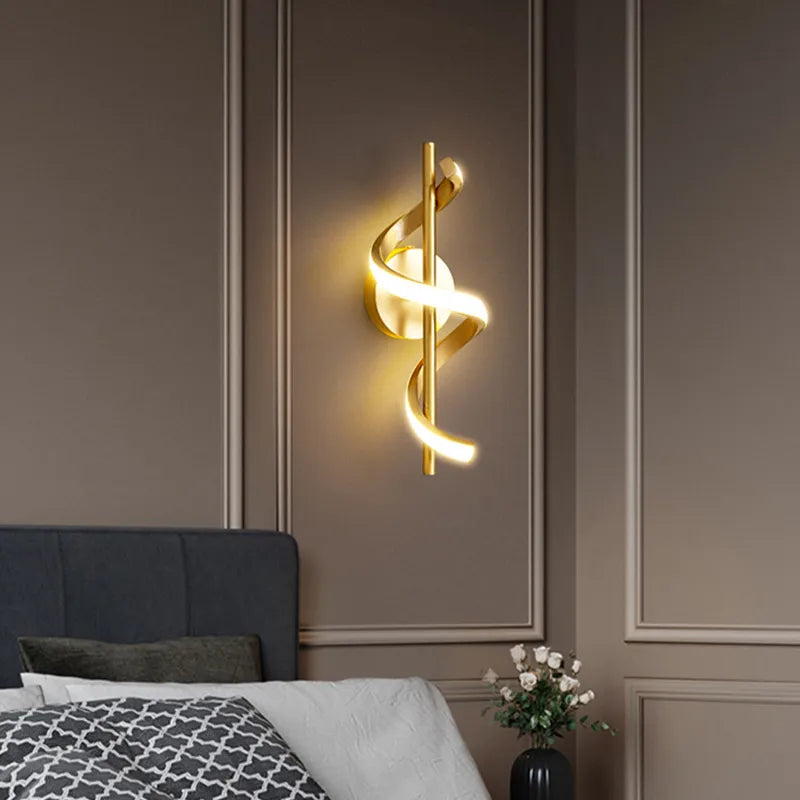 Light My House Twisted LED Wall Light – Modern Black & Gold Sconce