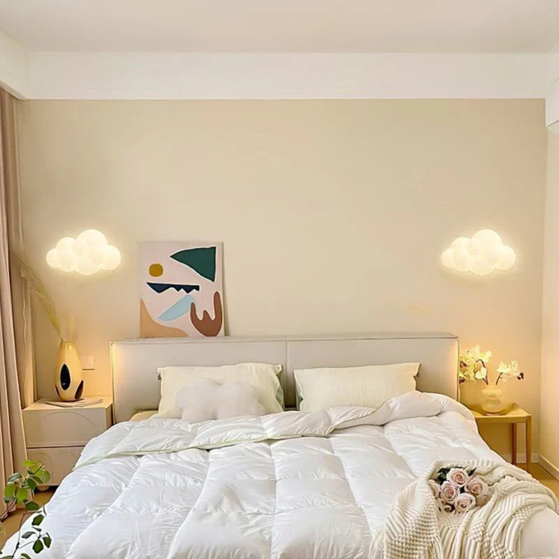 Light My House Cloud LED Wall Lamp – Remote Control Adjustable Light