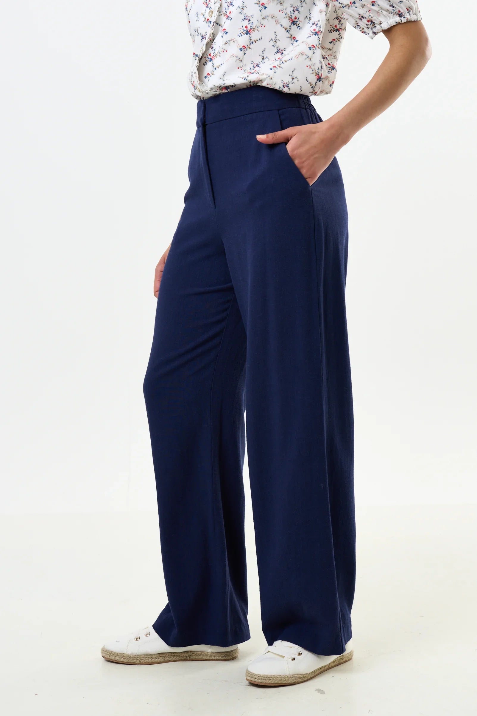 Tilde Linen Mix Straight Leg Trousers - Navy