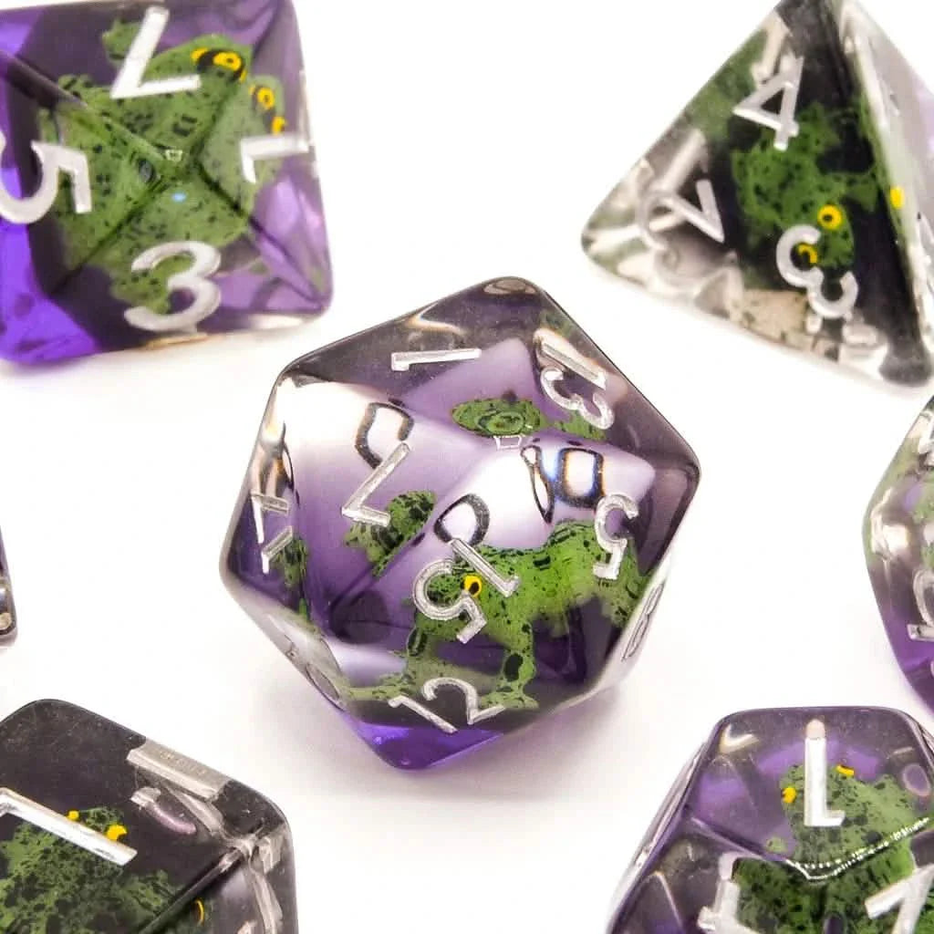 Green Frogs | Soft Edge Dice | Resin | 7 Piece Set