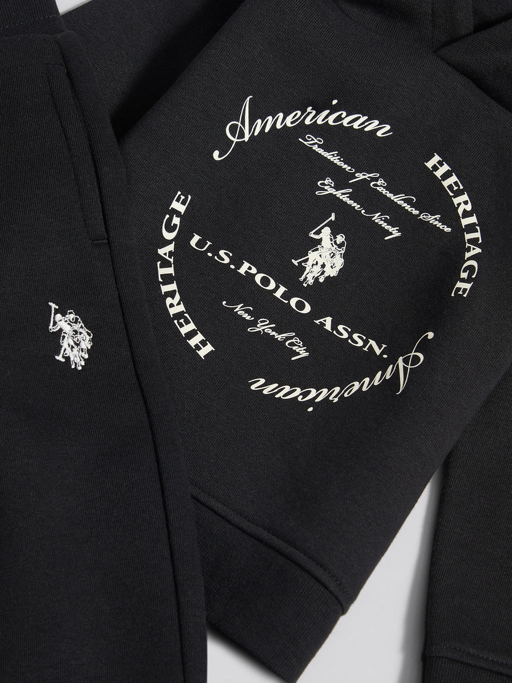 Boys Circle Graphic Hoodie & Jogger Set in Black