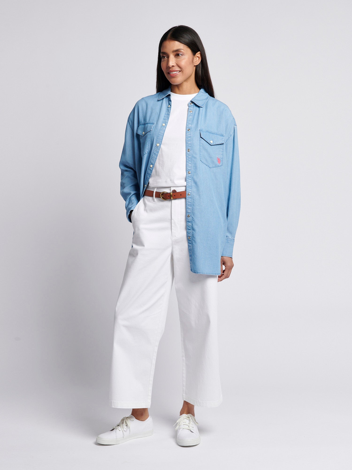 Womens Chambray Overshirt in Light Chambray Blue