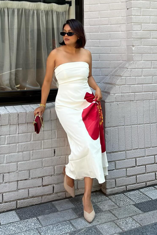 Yumi White Oversize Poppy Placement Midi Sun Dress