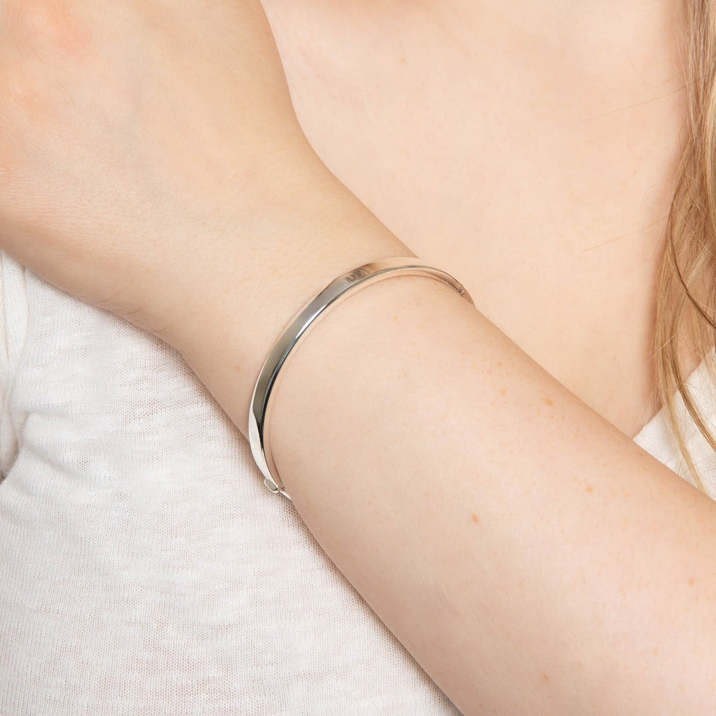 Gecko Jewellery Square Cut Hinged Bangle - Polished Engravable Silver