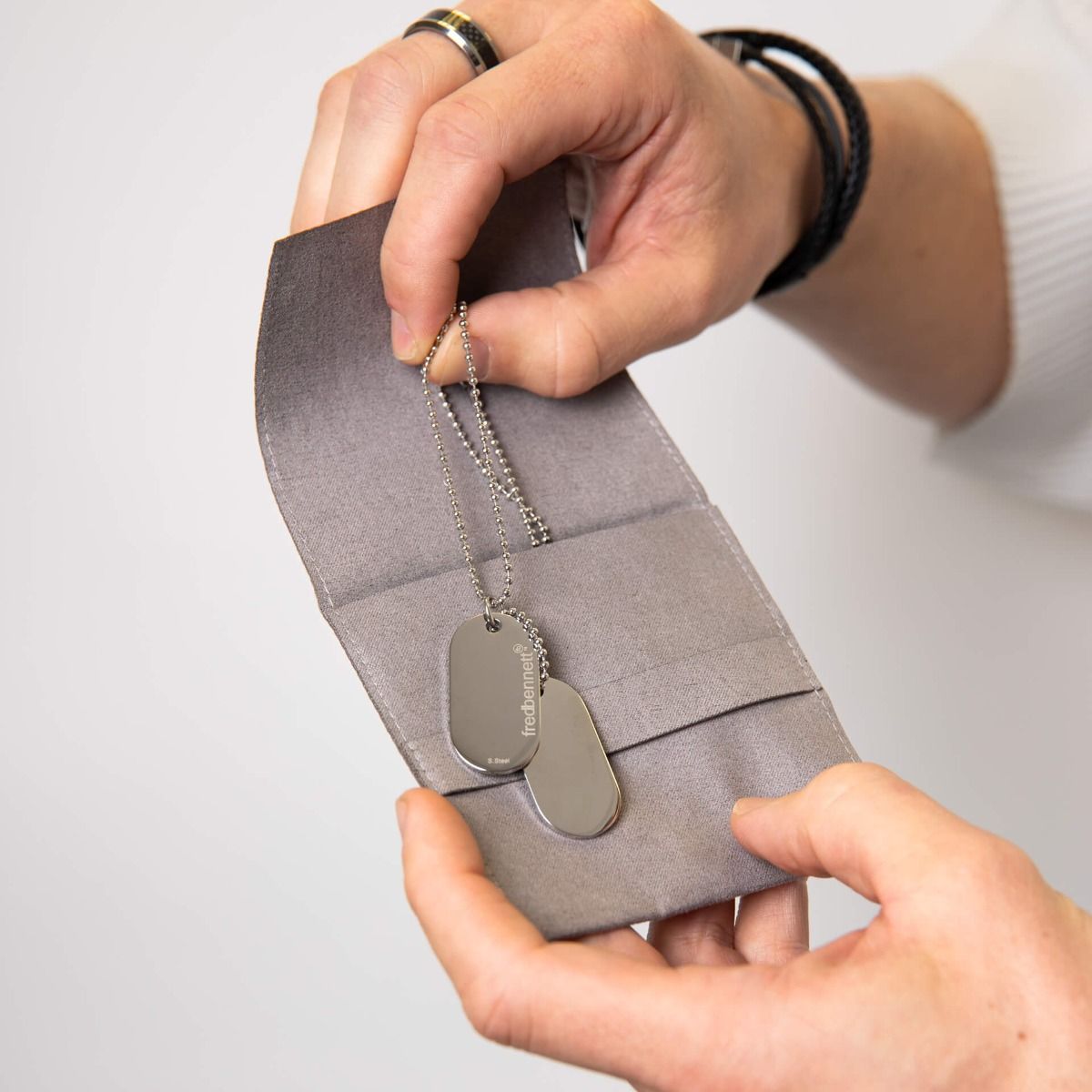 Gecko Jewellery Double Oval Dog Tag Necklace | Polished Stainless Steel