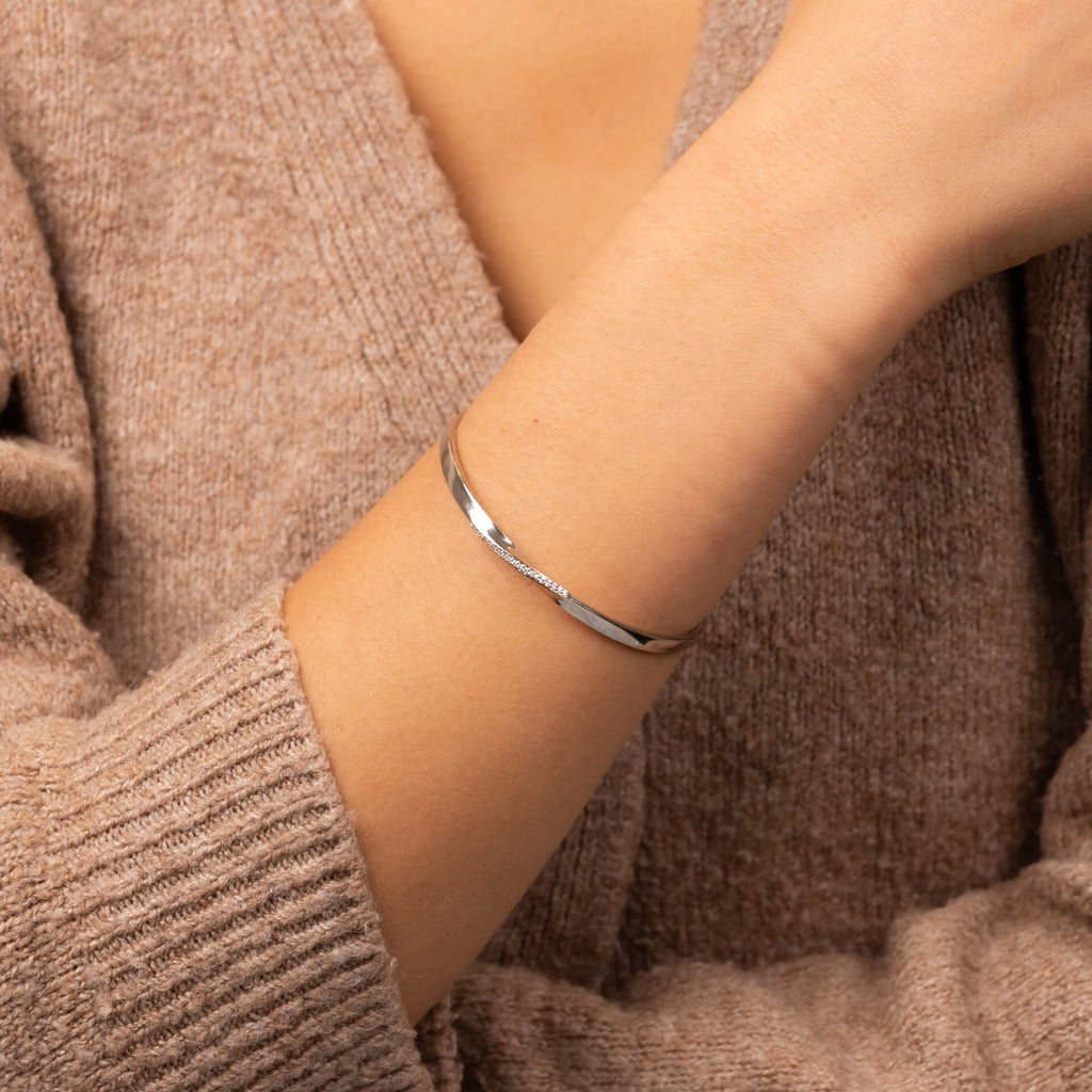 Gecko Jewellery Recycled Sterling Silver Cubic Zirconia Twist Bangle