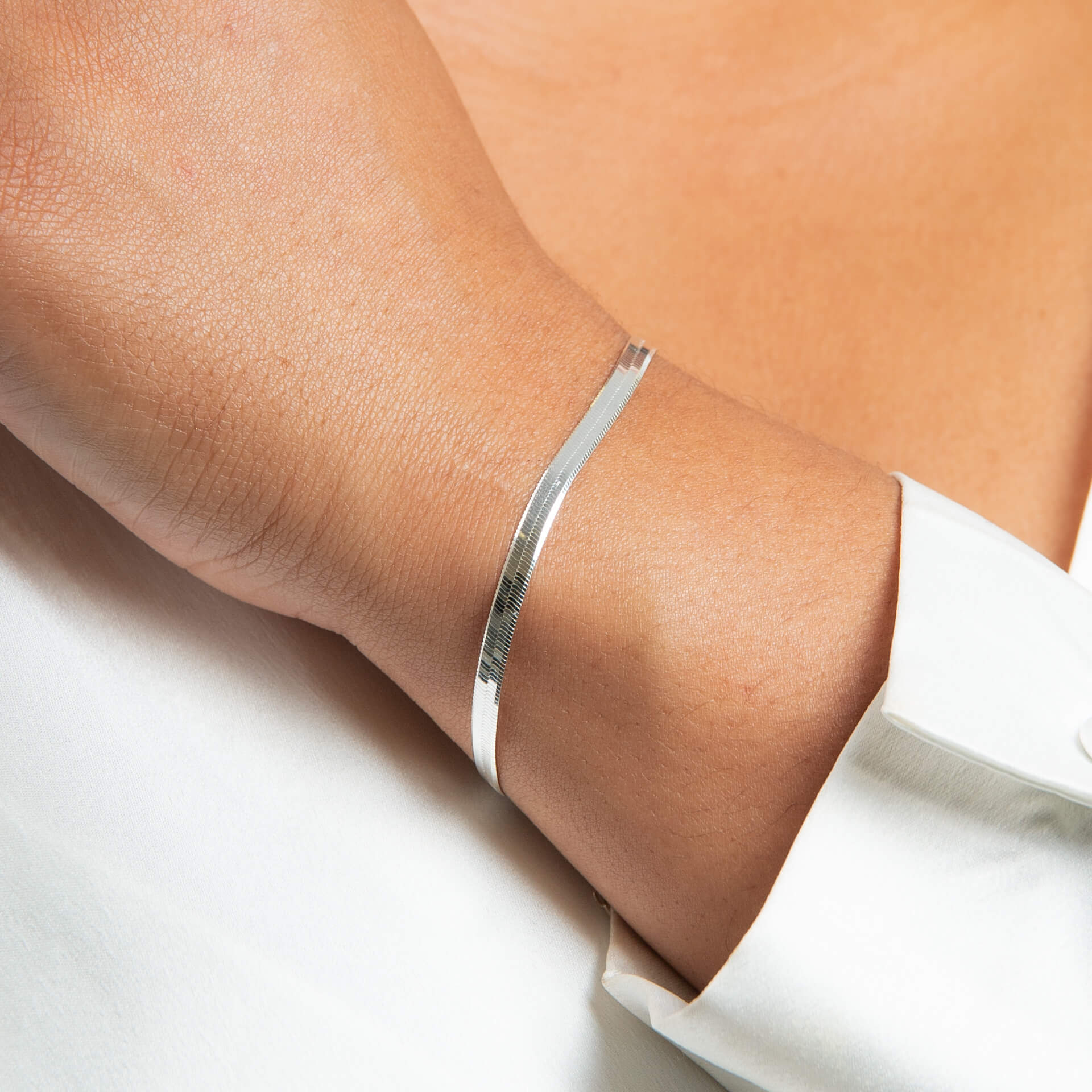 Gecko Jewellery Sterling Silver Flat Herringbone Chain Bracelet