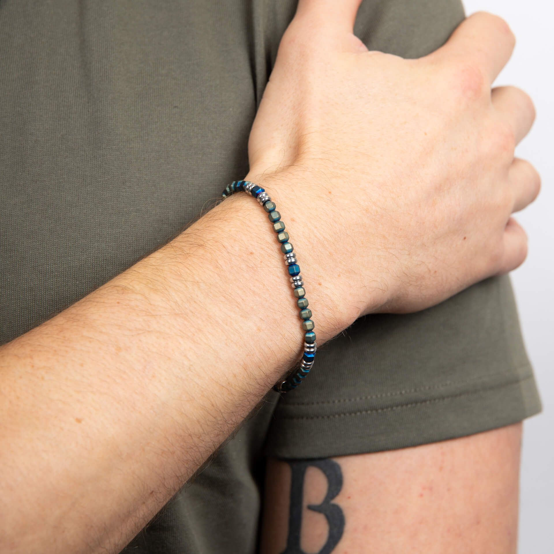 Gecko Jewellery Blue Hematite Bead Bracelet with Stainless Steel Accents