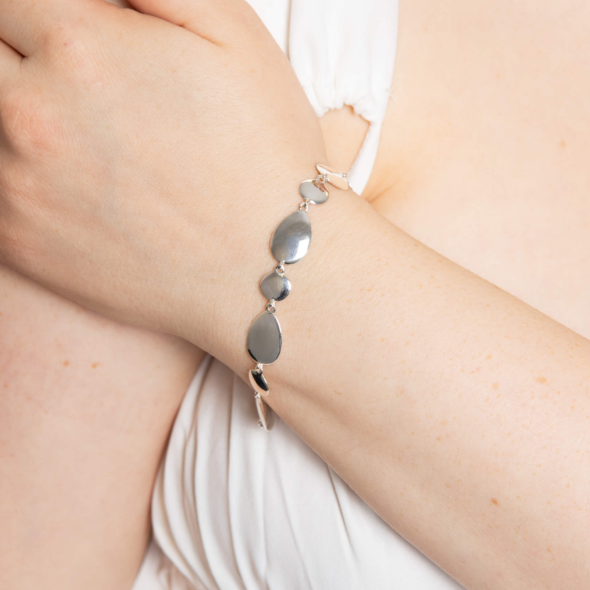 Gecko Jewellery Organic Pebble Bracelet – Recycled Sterling Silver
