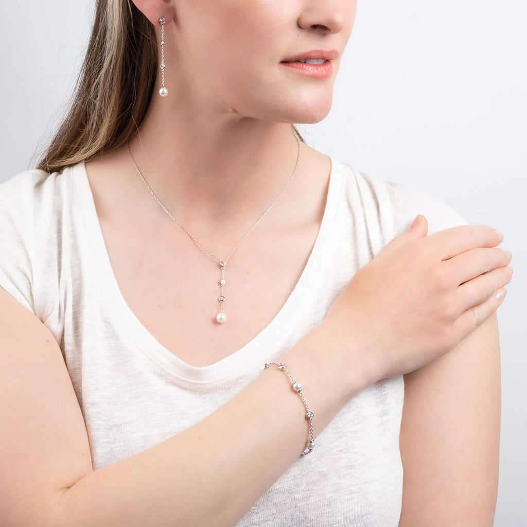 Diamonfire Zirconia and Shell Pearl Y Chain Drop Necklace in Silver
