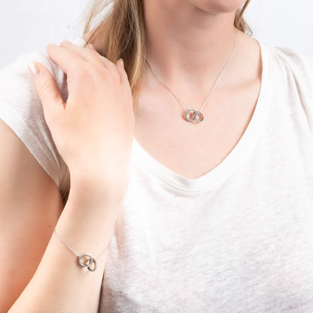 Gecko Jewellery Interlocking Rings Necklace | Sterling Silver & Zirconia