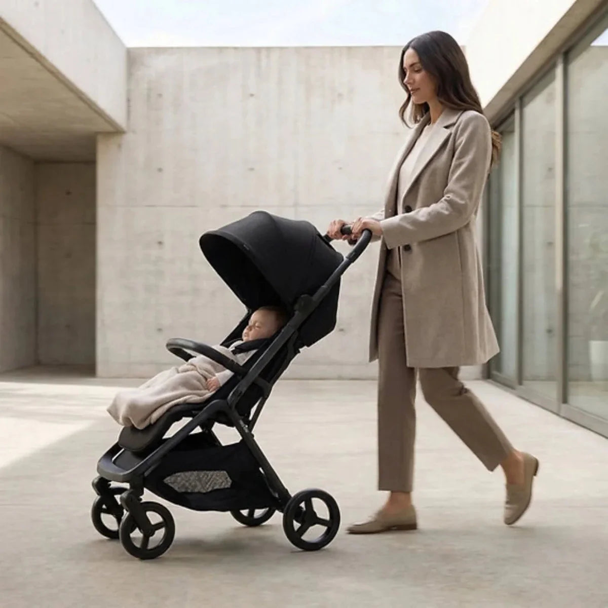 Red Kite Push Me Astro Stroller - Black