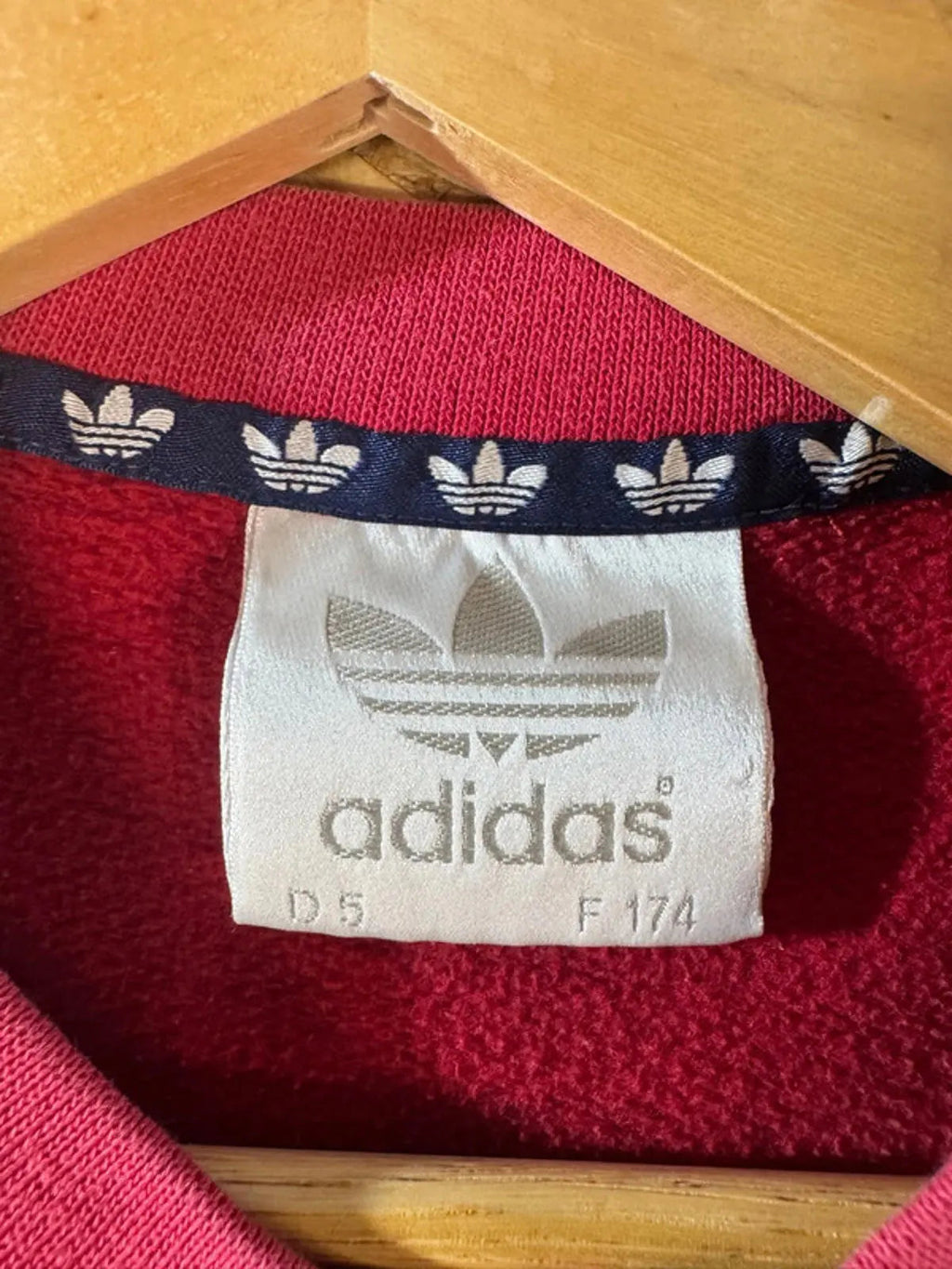Original 90s Vintage Adidas Jumper Sweater Sweatshirt Men’s Medium