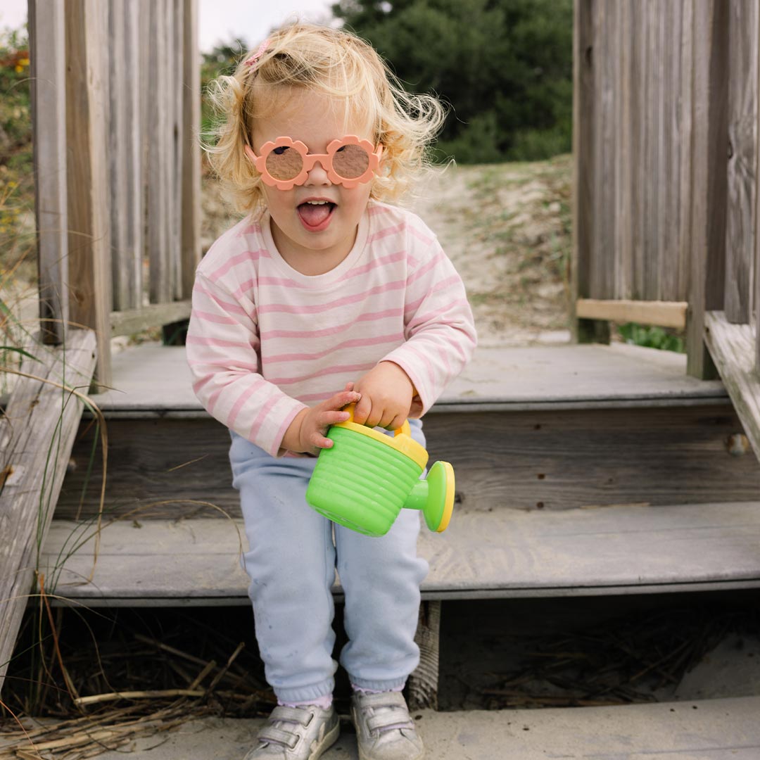 Babiators Polarised Flower Sunglasses for Kids – Peachy Keen Pink