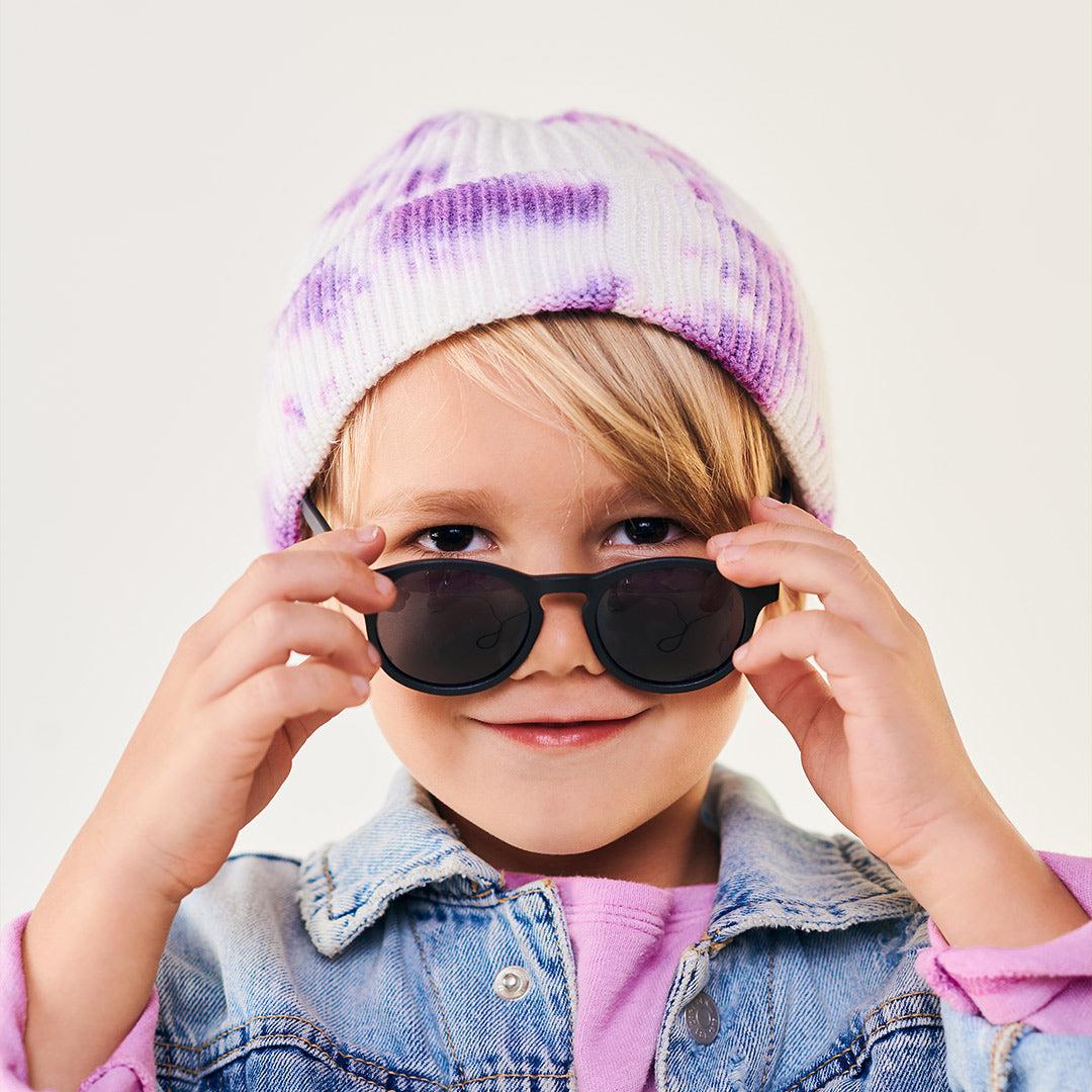 Babiators Polarised Keyhole Kids Sunglasses – Jet Black Smoke