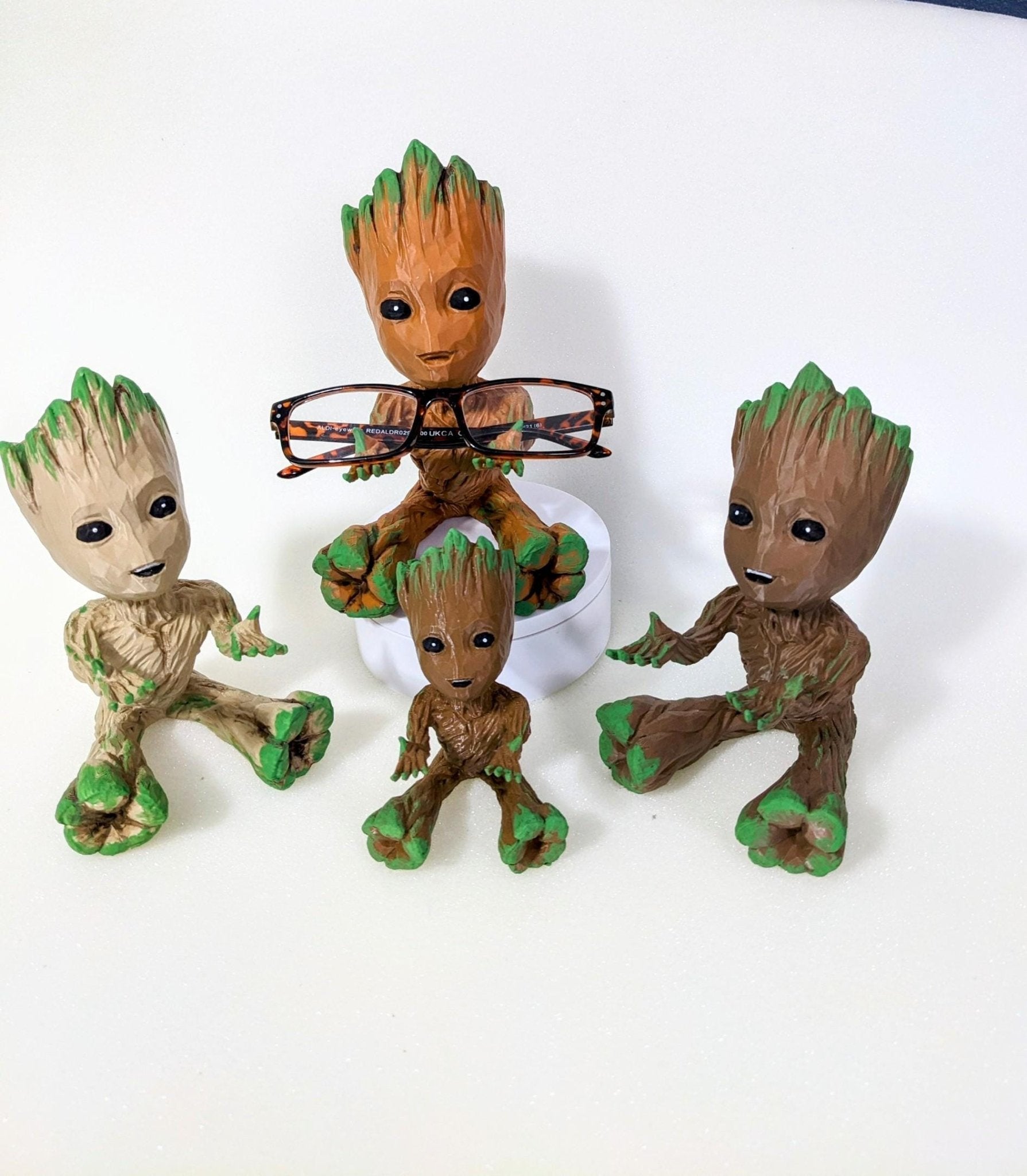 Chaddyverse Baby Groot Universal Desk Holder for Remotes and Glasses
