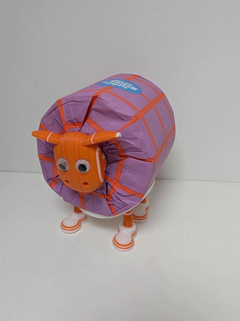 Chaddyverse Blackpool Football Club Toilet Roll Holder – Tangerine Sheep