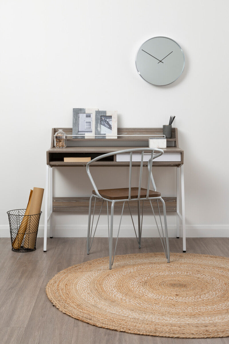 Orsina Bailie Mirrored Wall Clock – Chrome Finish Modern Timepiece