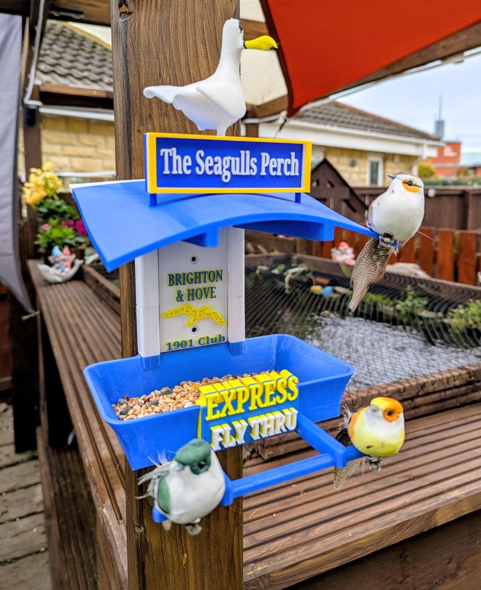 Chaddyverse Brighton & Hove Albion Bird Feeder – AMEX Stadium Edition