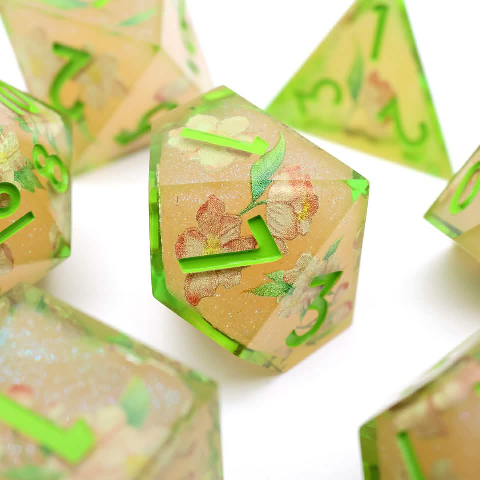 Sweet Snap | Sharp Edge Dice | Resin | 7 Piece Set
