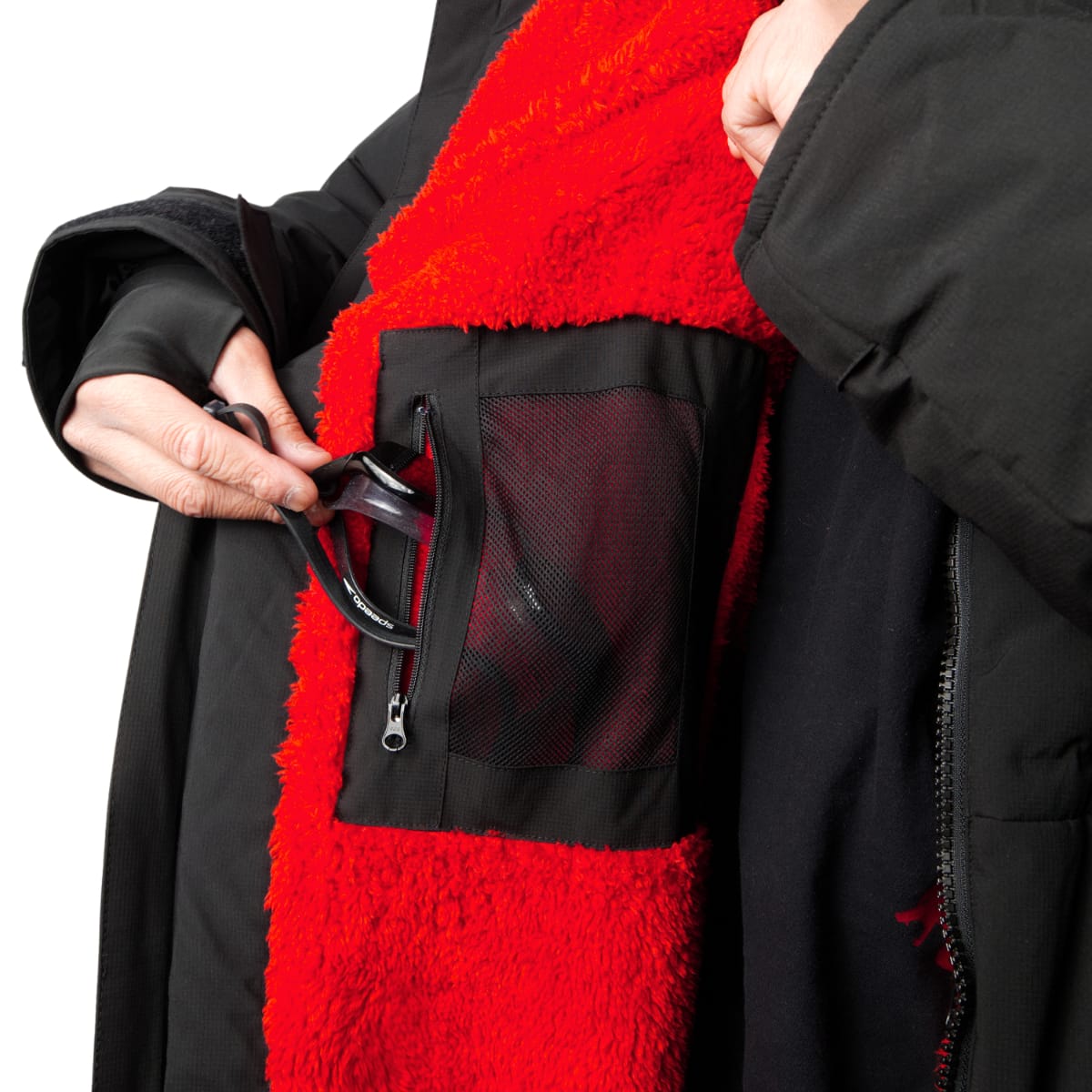 CERBERUS Strength Changing Robe – Waterproof Sherpa Lined Swim Robe