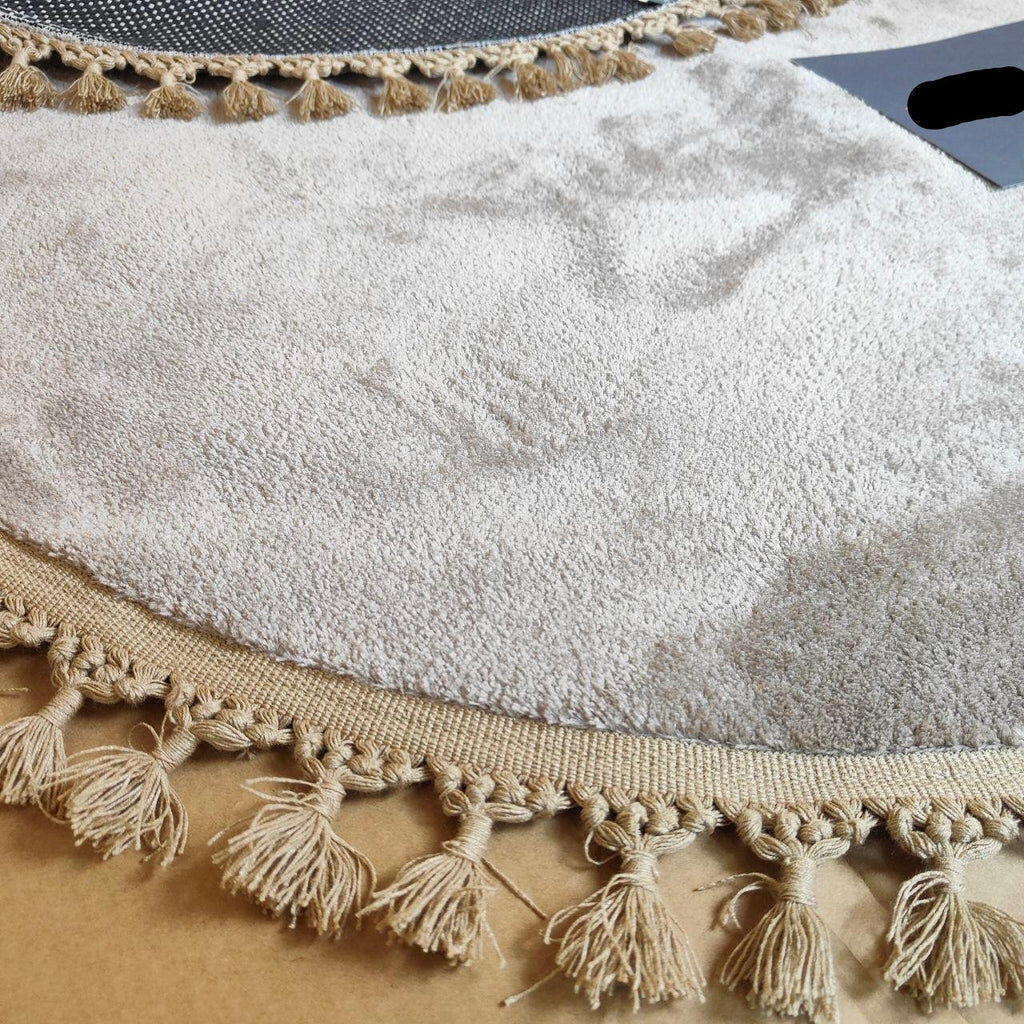Massive Discounts Circular Bedroom Rug – 120cm Soft Fluffy Beige Carpet