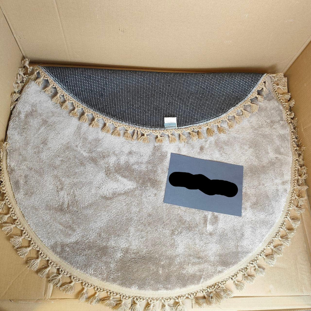 Massive Discounts Circular Bedroom Rug – 120cm Soft Fluffy Beige Carpet