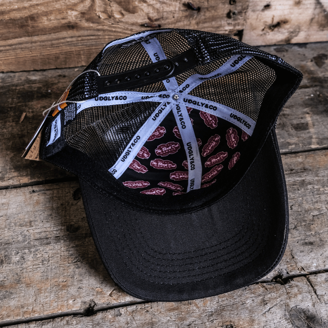 Uggly & Co Black Dub Garage Trucker Hat – Vintage Racing Canvas Cap