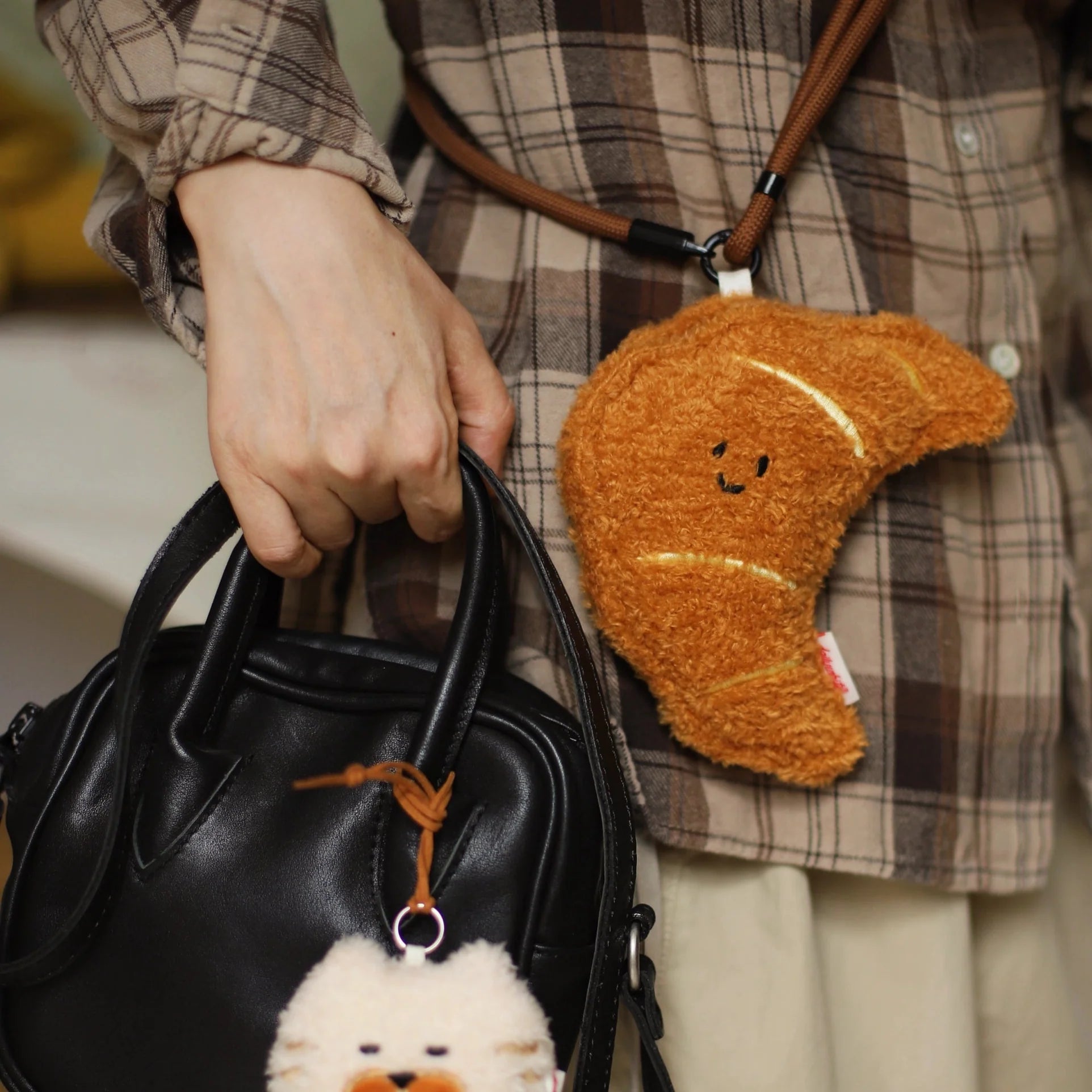 LuLuFun Studio Plush Croissant Mini Bag – Cute Kawaii Novelty Purse