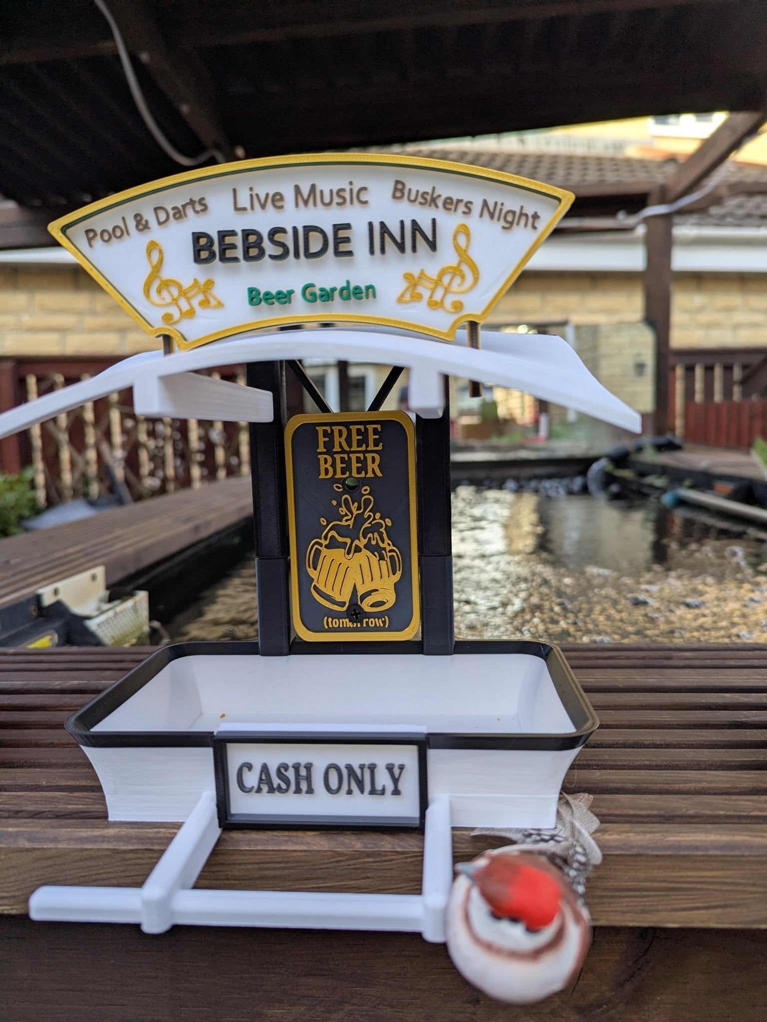 Chaddyverse Personalised 3D Printed Pub Bird Feeder – Fly INN Garden Gift