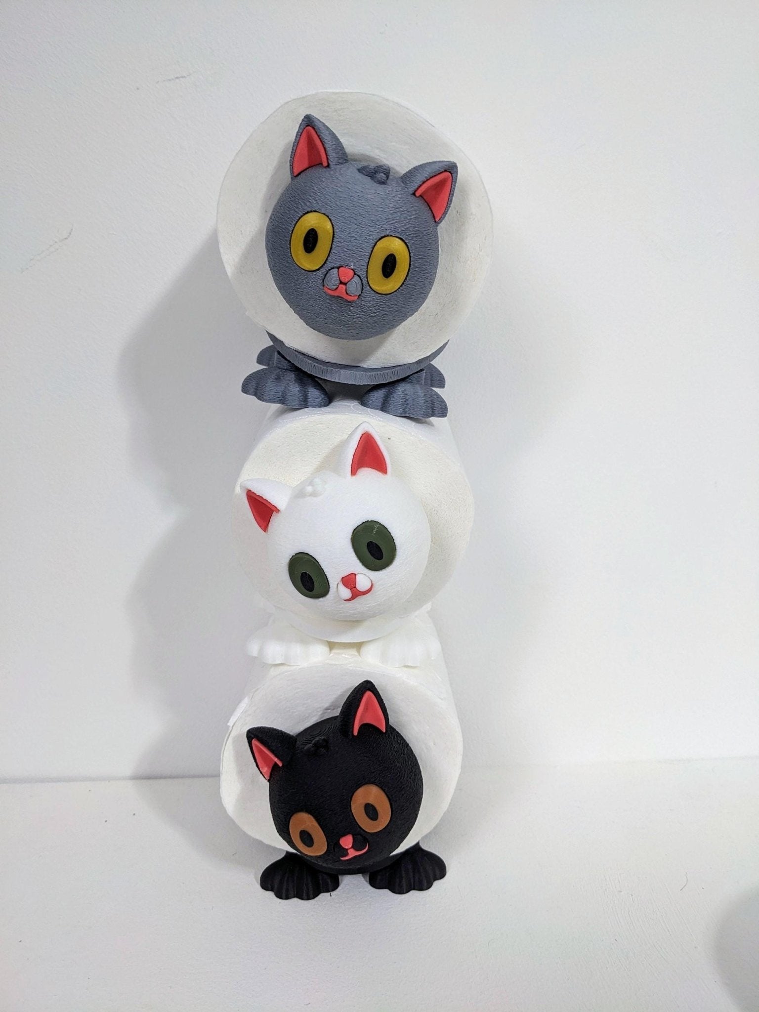 Chaddyverse Cat Toilet Roll Holder – 3D Printed Kitten Bathroom Decor