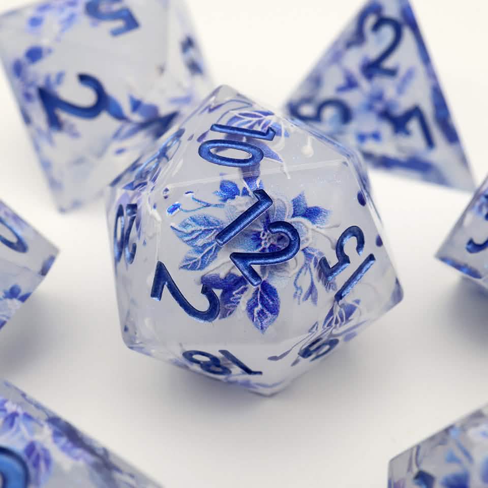 Snowflower | Sharp Edge Dice | Resin | 7 Piece Set