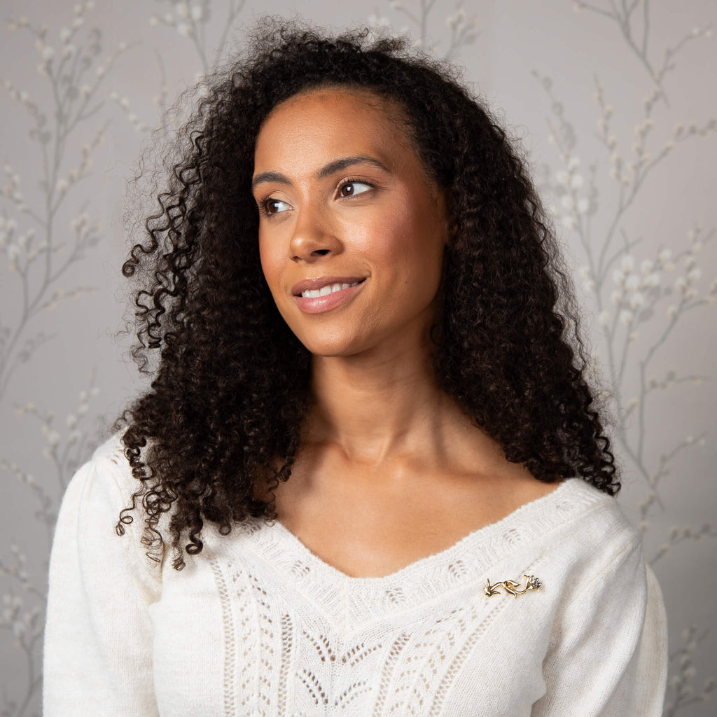 Gecko Jewellery Camelot Flower Brooch – Gold and Silver Plated