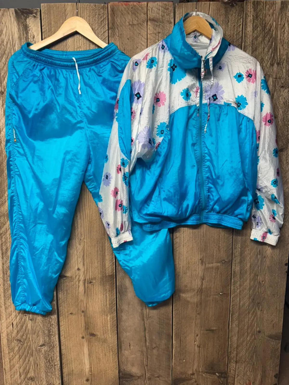 Original Vintage 1980s Womens Ellesse Full Shell suit Tracksuit Top and bottoms