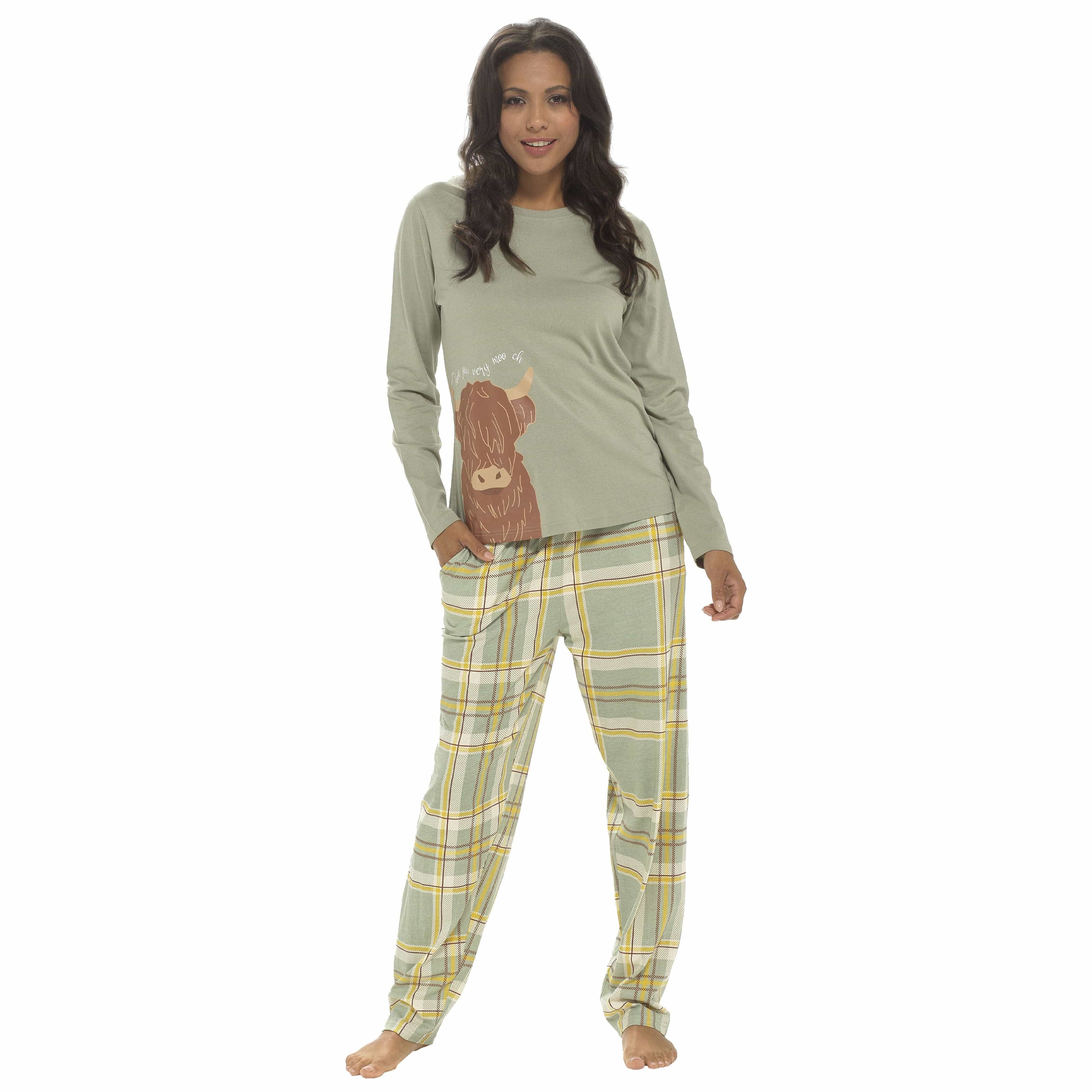 OLIVIA ROCCO Women's Highland Cow 100% Cotton Jersey Pyjama Set