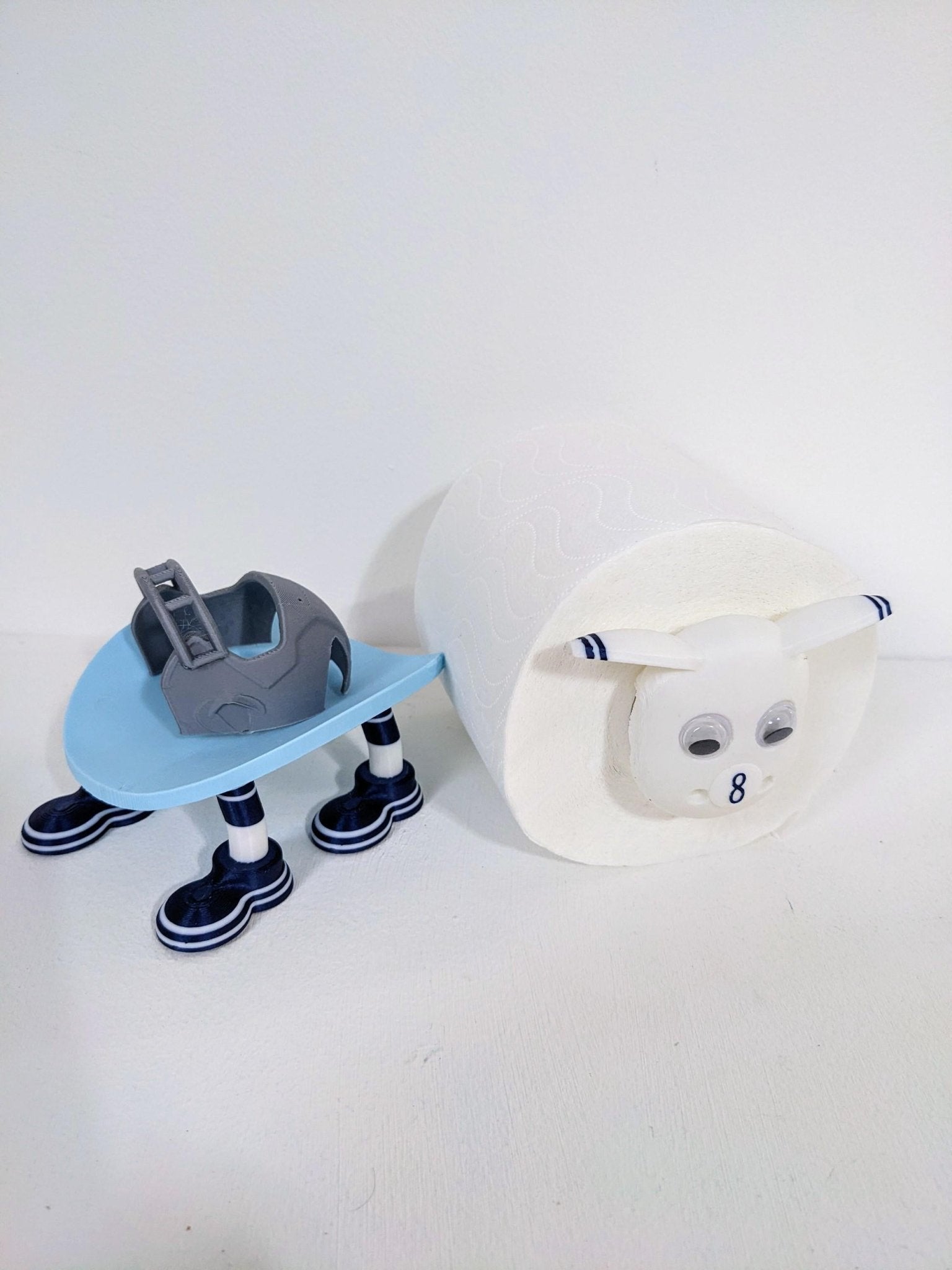 Dallas Cowboys Sheep Toilet Roll Holder | 3D Printed NFL Gift