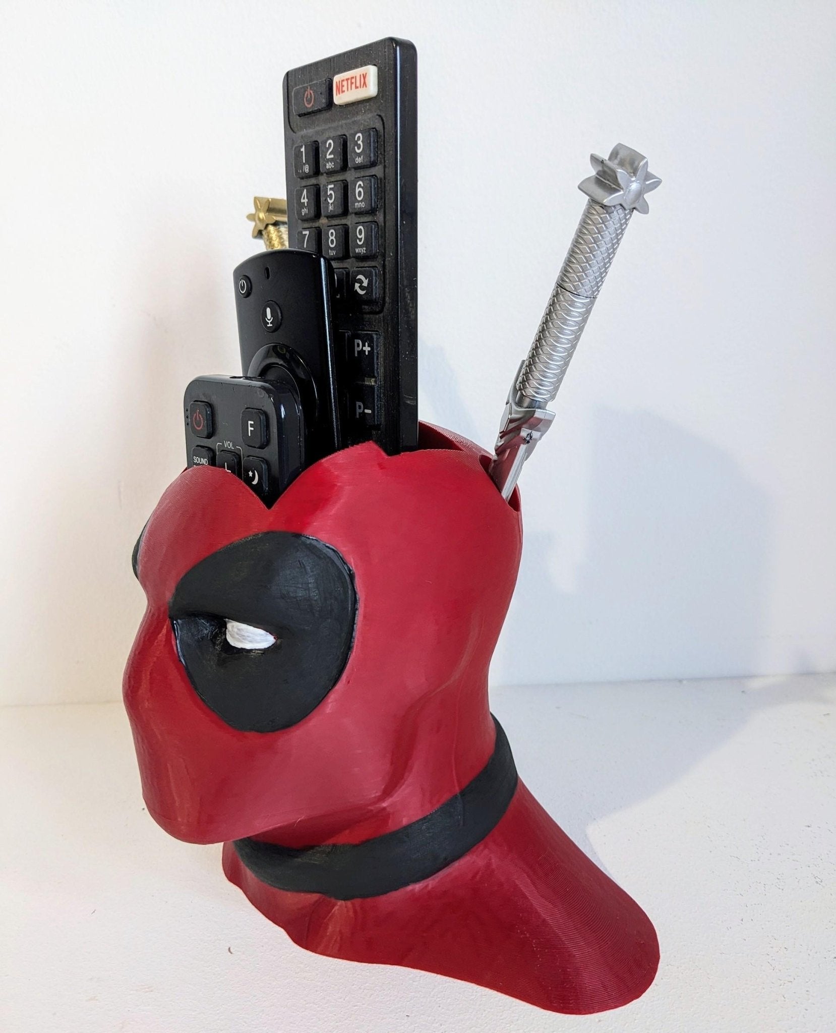 Chaddyverse Deadpool Remote Control Holder – 3D Printed Desk Organizer