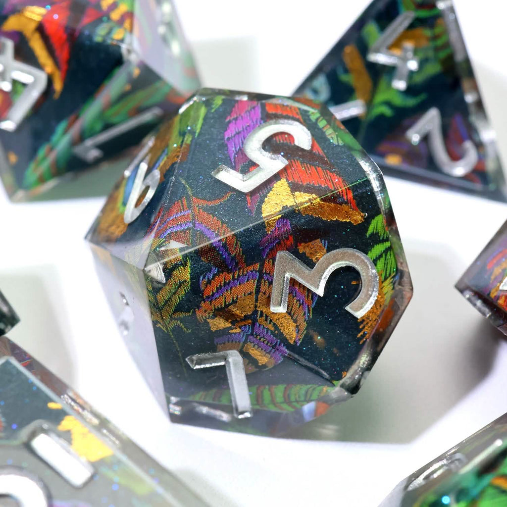 Feyplume | Sharp Edge Dice | Resin | 7 Piece Set