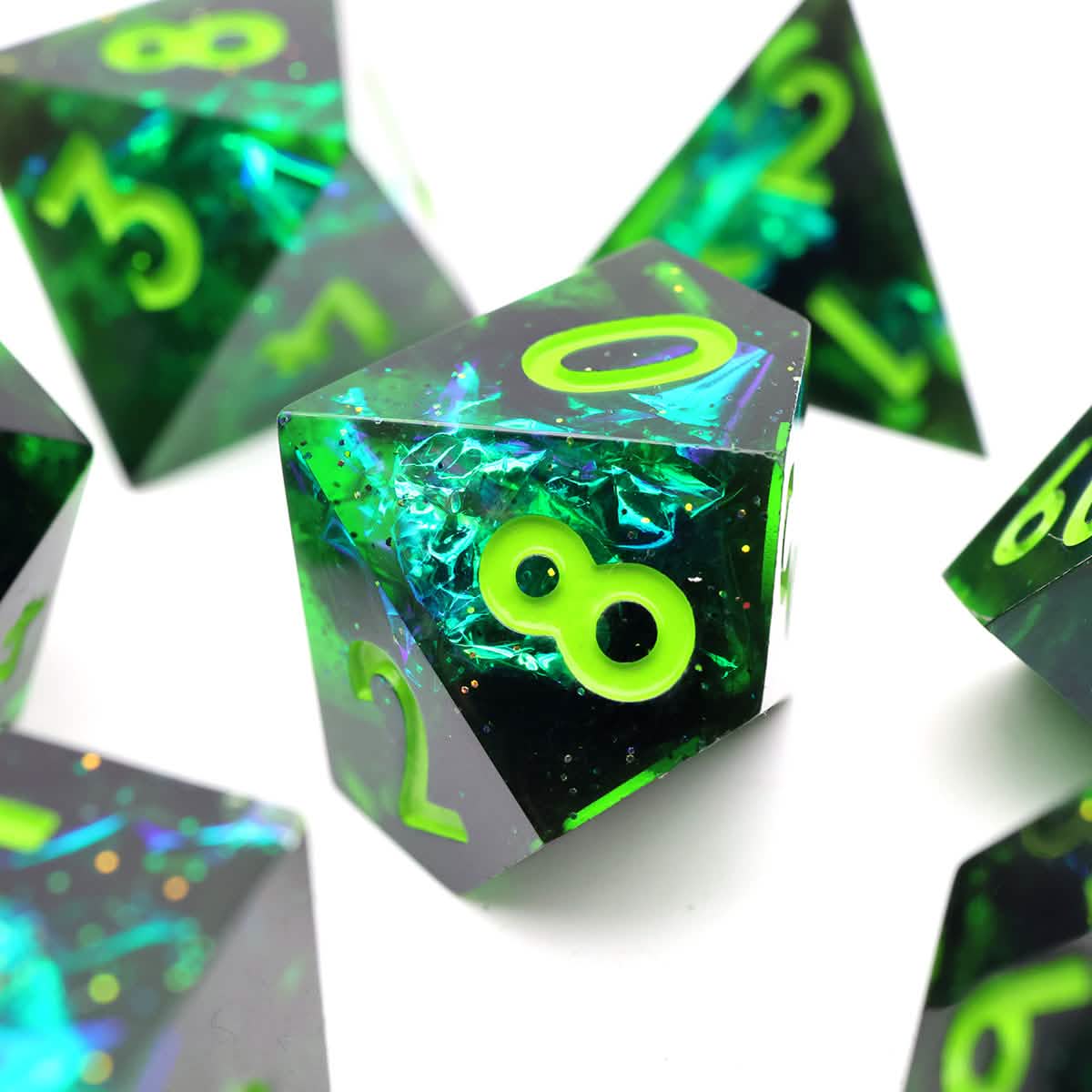 Necrotic Glimmer | Sharp Edge Dice | Resin | 7 Piece Set