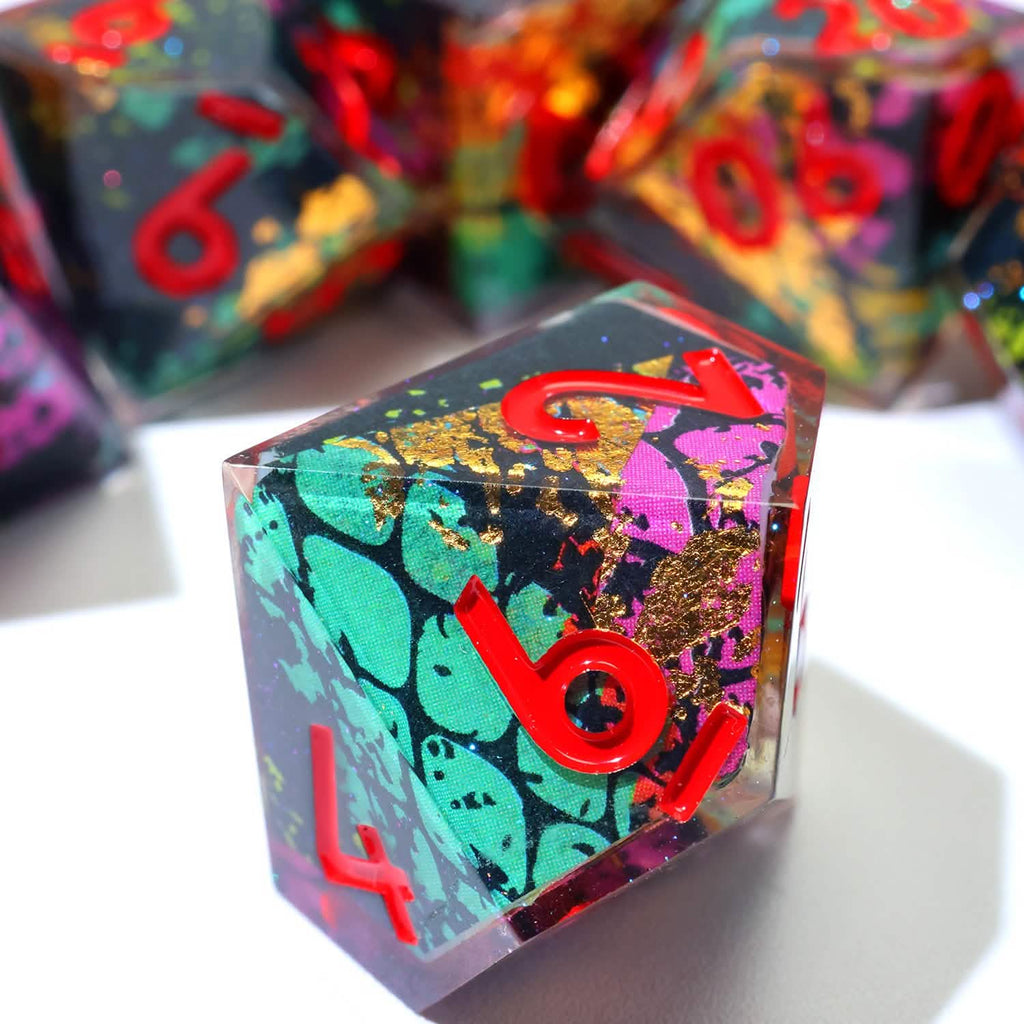 Voltaic Bloom | Sharp Edge Dice | Resin | 7 Piece Set
