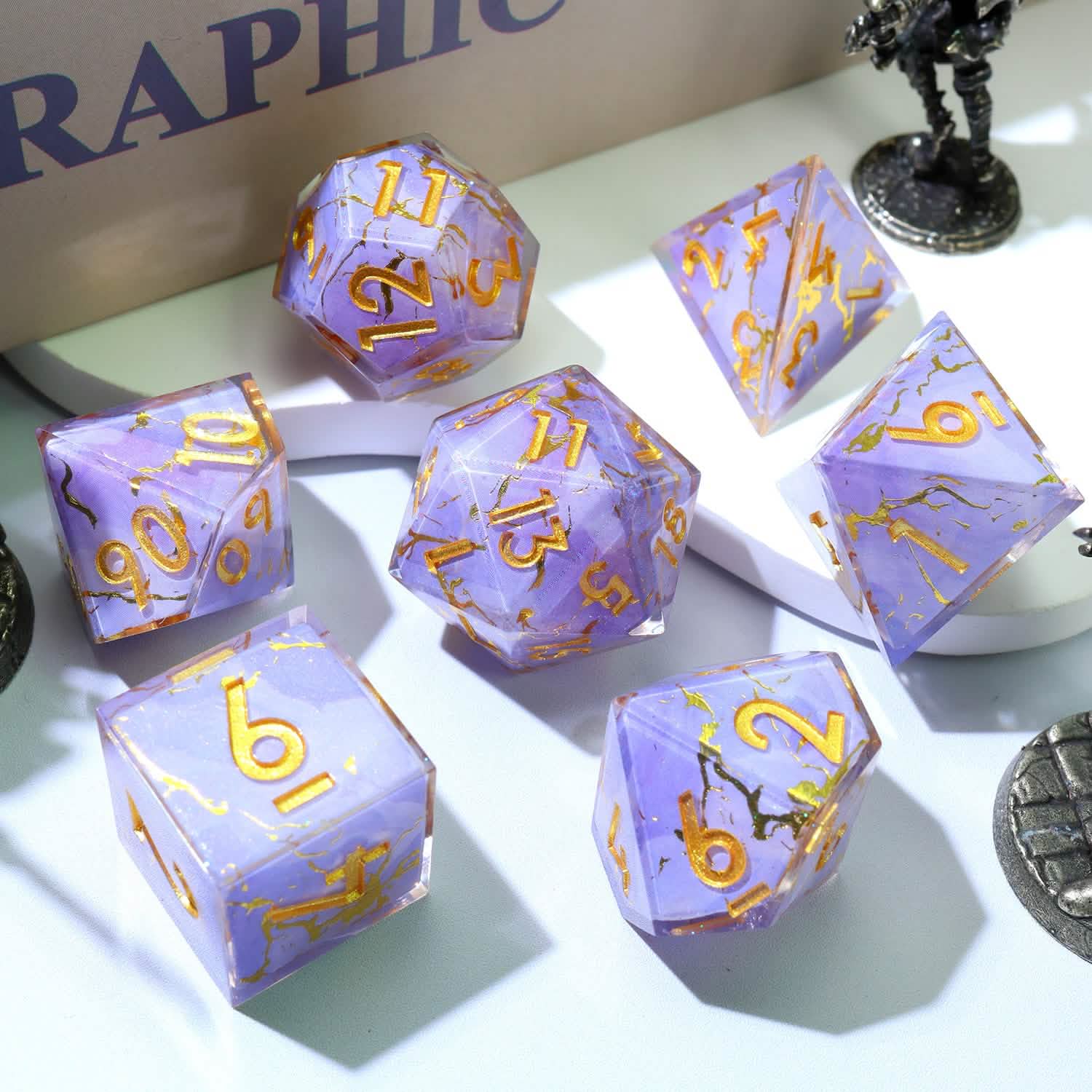 Glimmerveil | Sharp Edge Dice | Resin | 7 Piece Set